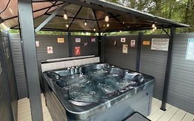 Pheasant'S Hollow - 2 Bed Hot Tub Lodge With Free Golf, No Buggy